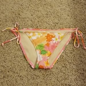 Victoria's Secret pink flower bikini bottom M NWOT